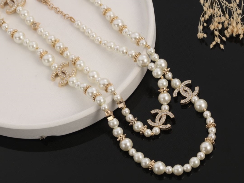 Ch**el necklaces
